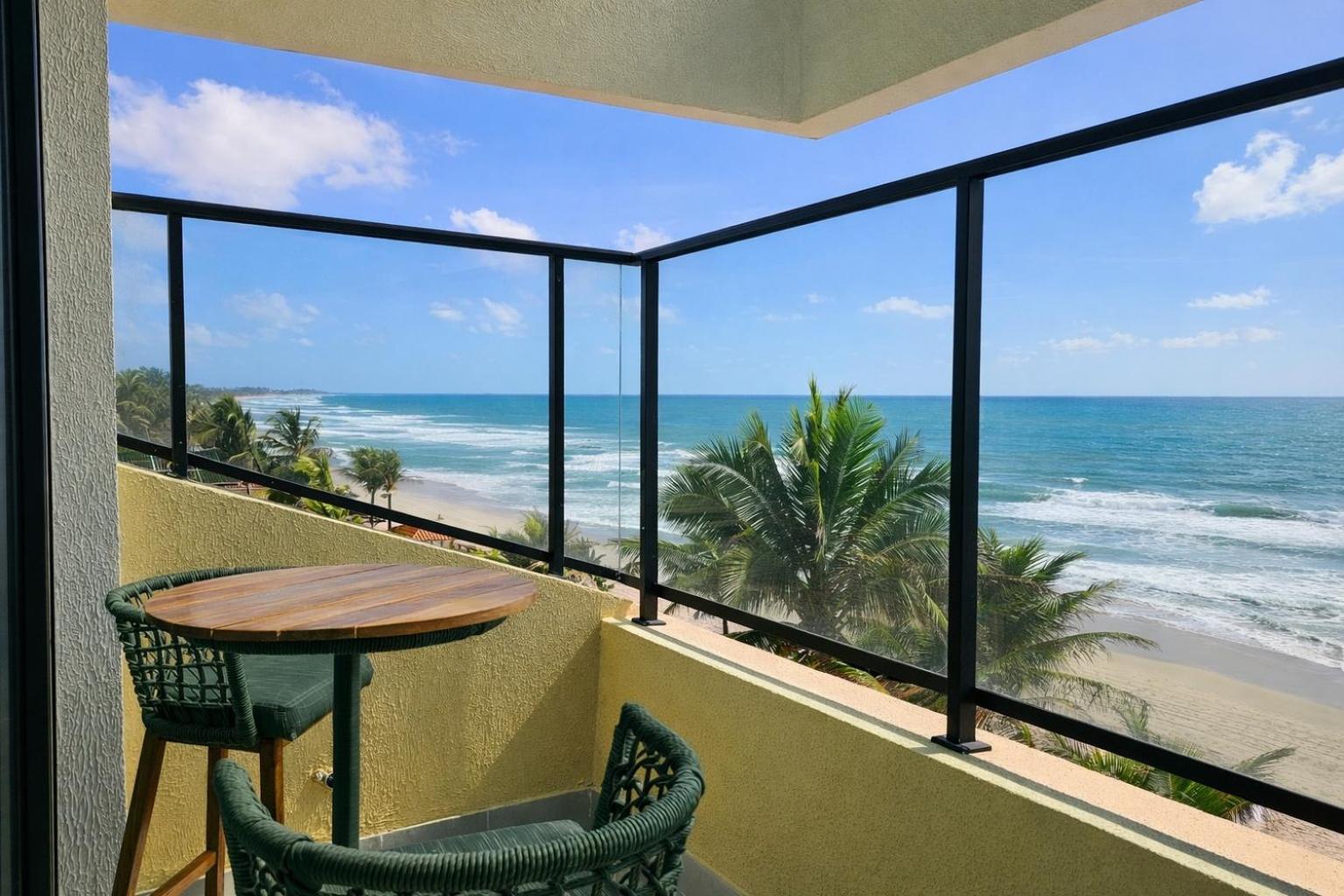 King Suite Sea View